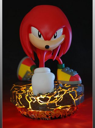 First 4 Figures Pre-Orders Now Open, Knuckles Exclusive Version